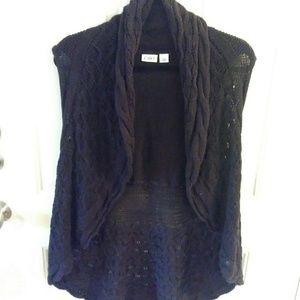 Sleeveless crochet cover